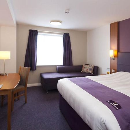 Premier Inn Derry / Londonderry Eksteriør bilde