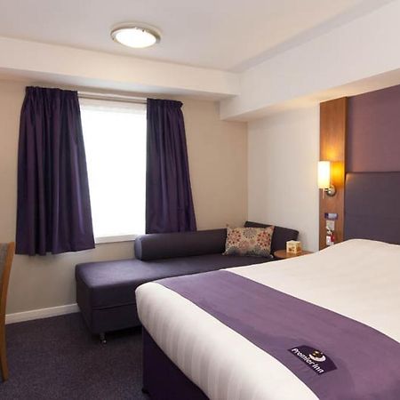 Premier Inn Derry / Londonderry Eksteriør bilde