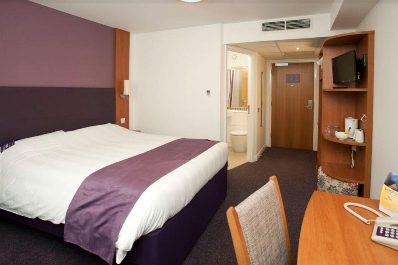 Premier Inn Derry / Londonderry Eksteriør bilde