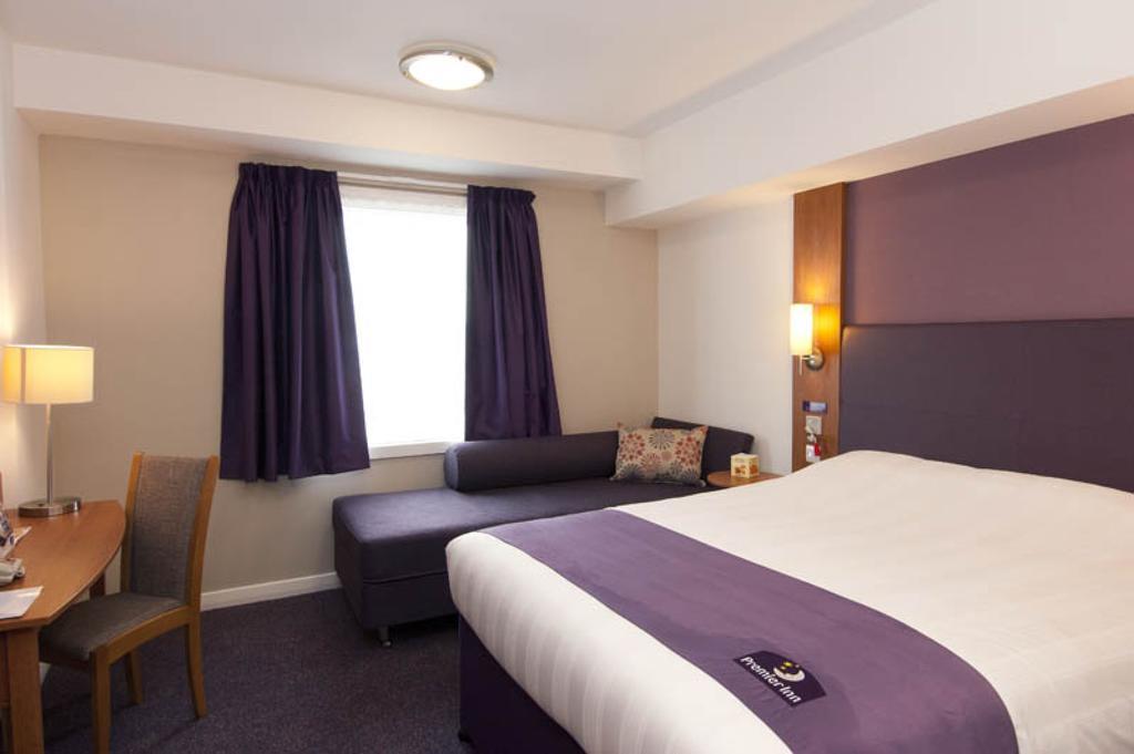 Premier Inn Derry / Londonderry Eksteriør bilde