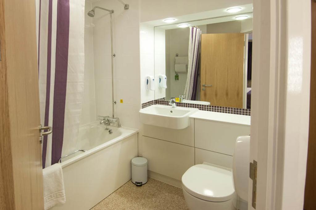 Premier Inn Derry / Londonderry Rom bilde